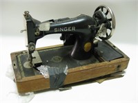 Vintage Singer Sewing Machine No Cord Or Base