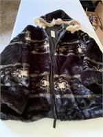 Ladies Fax Fur Winter Coat W/Hood (No Size)