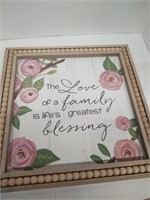 Love off family wall hanging
