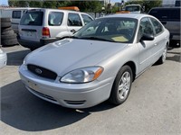 2005 Ford Taurus SE