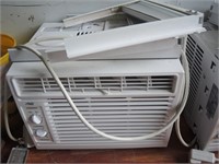 ARTIC KING AIR CONDITIONER-WORKS GOOD