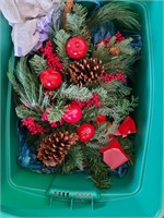 Christmas wreaths and Garland tote