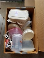 Box lot of plastic Rubbermaid saving containers