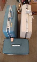 (2) Royal Traveller Suitcases & Samsonite