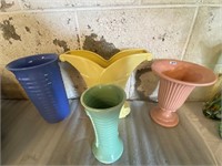 4 pottery vases