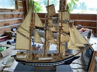 WOOD MODEL SHIP