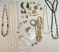 Mixed Jewelry Lot