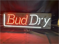 Bud Dry Neon Light