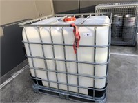Schutz Plastic 100 Litre Liquid Storage Tank