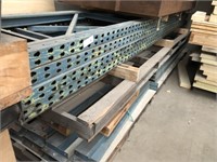 4 Approx 4m Pallet Racking Sides & Large Qty Beams
