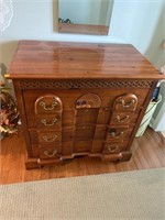Broyhill 4 drawer cabinet