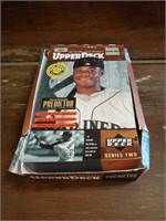 Misc Collection of Baseball Cards, Shipping Availa