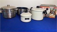 The Better Pasta Pot with boiling pot & strainer