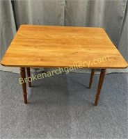 Period Maple Drop Leaf table