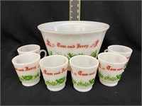 Vintage Tom and Jerry Christmas Bowl and Cups