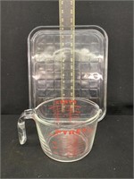 Pyrex Measuring Cup (Chip) and Pyrex Platter