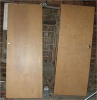 2 interior doors