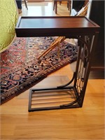 Cute metal frame, wood top end table 24" t x 9"x16