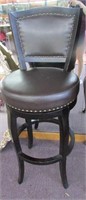 Bar Height Swivel Padded Chair 18X18X45