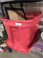 RED TUB W/ LID--PICTURE FRAMES