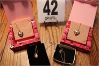 (4) Necklaces (R2)