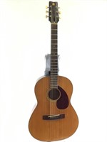 Yamaha FG-75 Acoustic Guitar  w/ Case & Strap