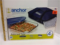 Anchor Hocking Dish w/Carrier