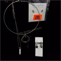 (4) Lia Sophia Jewelry Pieces and Stand