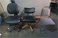 2 Rolling Office Chairs & Reception Chair
