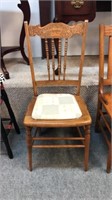 Antique pattern back chair