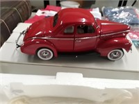 1940 FORD DELUXE COUPE DANBURY MINT 1/24