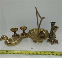 LOT OF BRASS DECOR