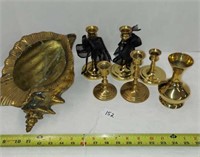 BRASS CANDLE HOLDERS AND SHELL