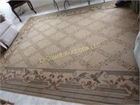 beautiful area rug 92" x 132" great condition