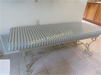 entry bench 47" x 16" x 17"h great condition