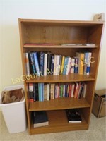 28" x 12" x 47.5" bookshelf with assorted books