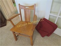 vintage wood captains chair w arms pads