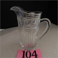 HAND CUT CRYSTAL PITCHER 8 IN