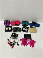 10 pairs of earrings