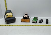 lot of 5 toy cars and trucks