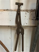 Antique Pliers / Grippers