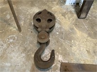 Antique Cast Iron Industrial Pulley