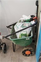 Scotts Seeder w/ Bag of Turf Builder