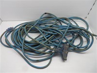 Heavy duty 100 foot extension cord