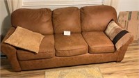 Nice brown couch. Approx 84 inches long. Comes
