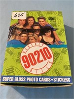 18 Topps 1991 Unopend packs 90210 Trading Cards