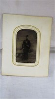 ANTIQUE MILITARY SOLDIER WITH WEAPON TIN TYPE