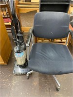 Bissel vac and office chair