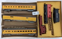 Athearn U.P. Rolling stock, 4 boxes HO