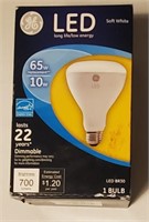 GE LED dimmable soft white indoor floodlight
